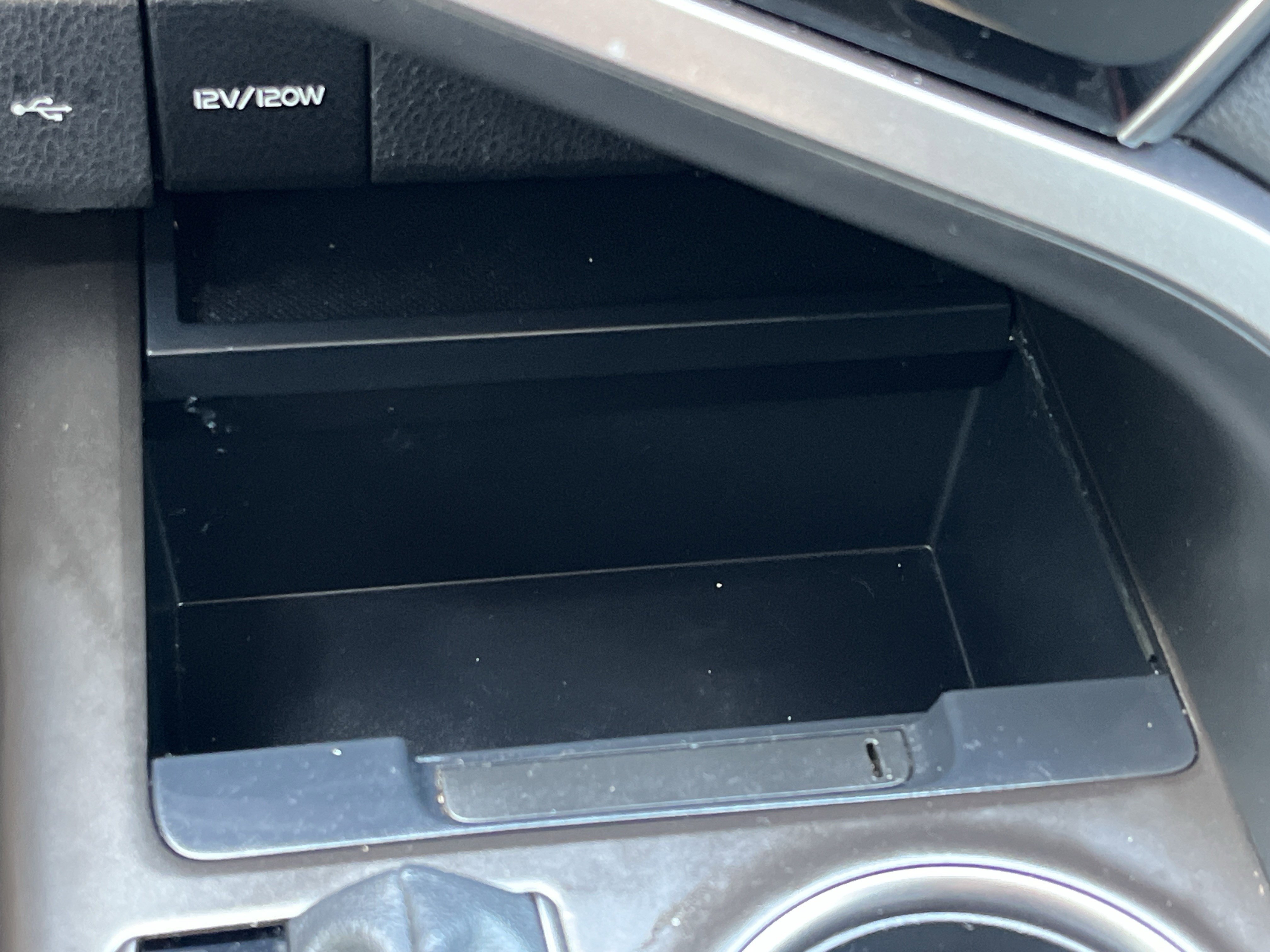Used 2023 Toyota Camry SE FWD image 8