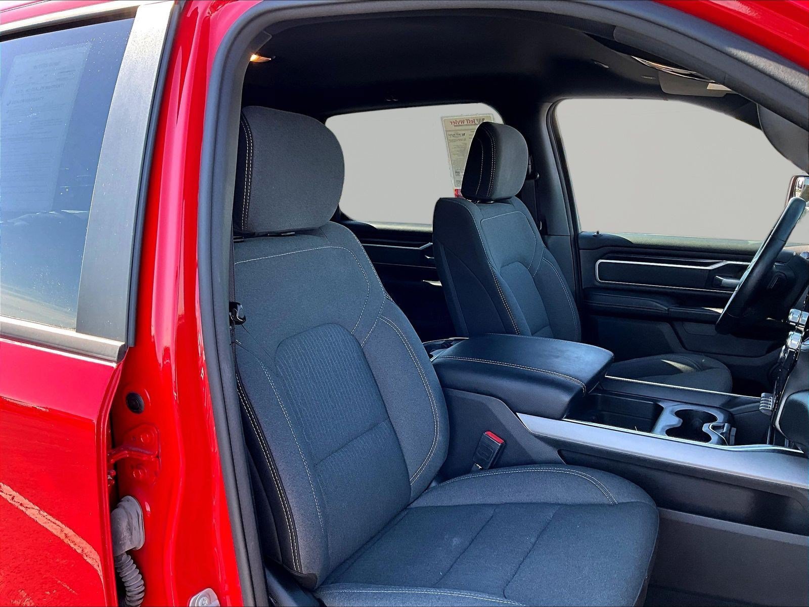 Used 2023 RAM 1500 Big Horn AWD/4WD image 29