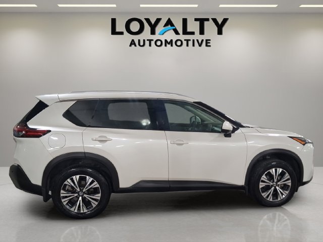 Used 2021 Nissan Rogue SV w/ Premium Package FWD image 6