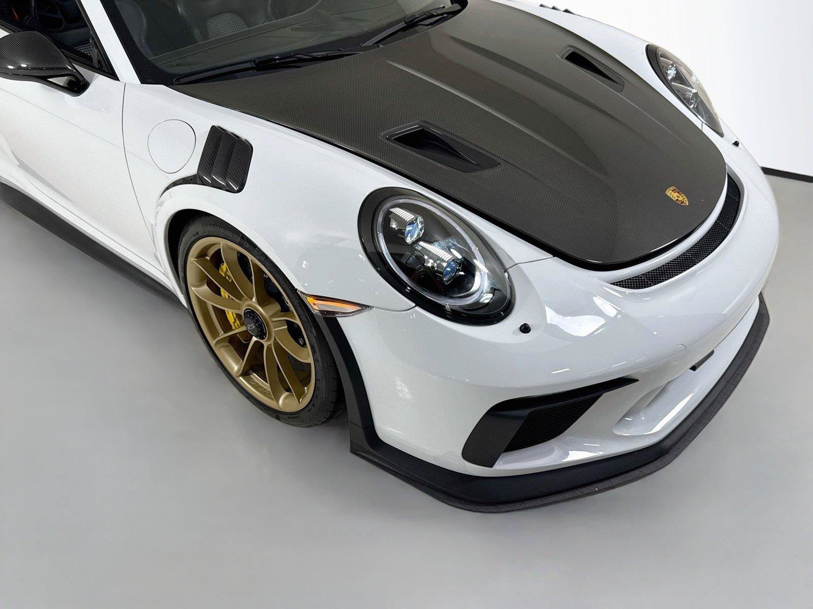 Used 2019 Porsche 911 GT3 RS w/ Weissach Package RWD image 38