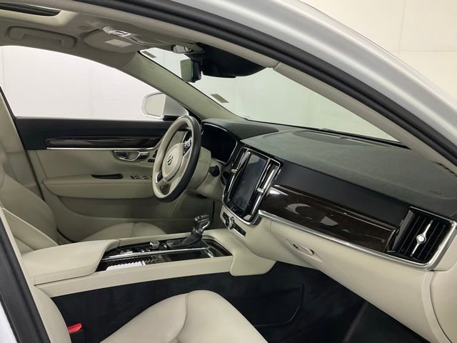 Used 2018 Volvo S90 T5 Momentum w/ Convenience Package AWD/4WD image 30