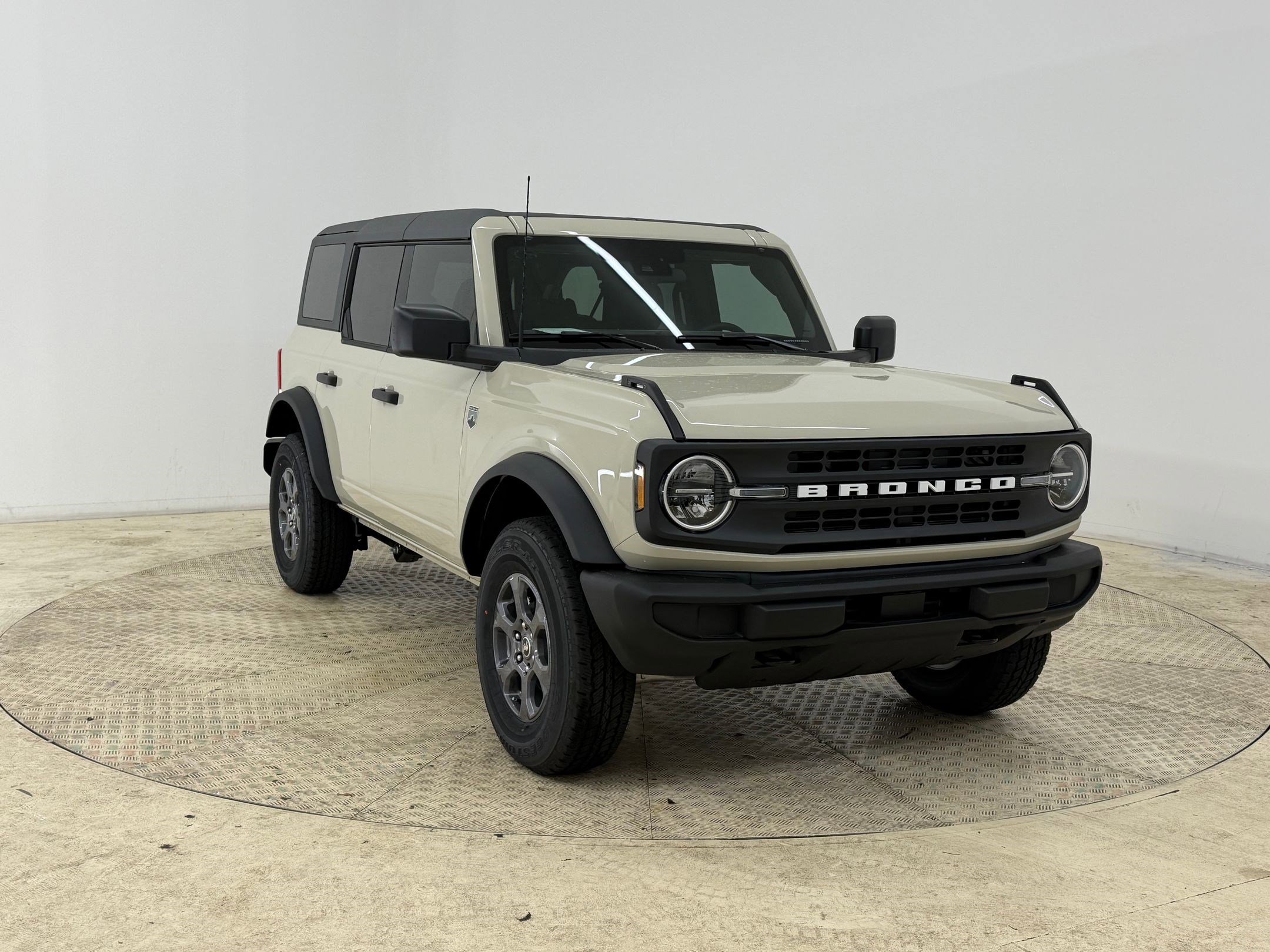 New 2026 Ford Bronco Big Bend image 7