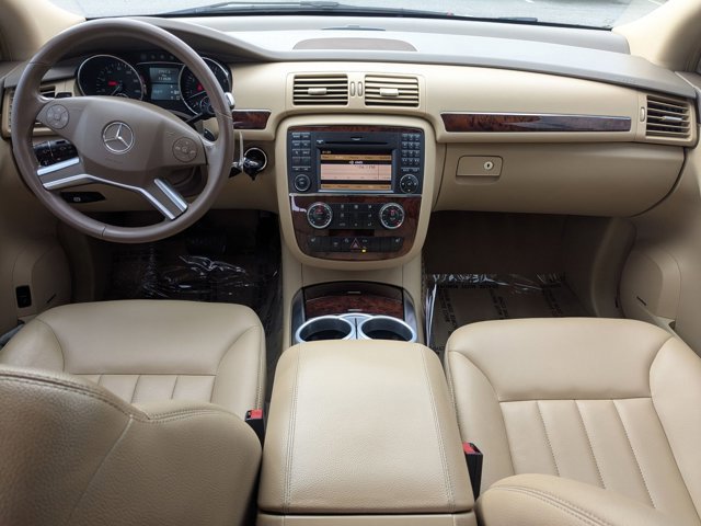 Used 2010 Mercedes-Benz R 350 4MATIC image 23