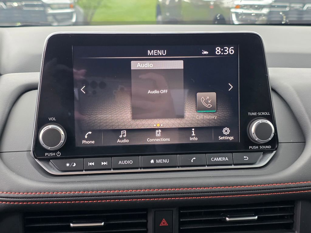 Used 2025 Nissan Rogue SV w/ Rock Creek Premium Package image 22