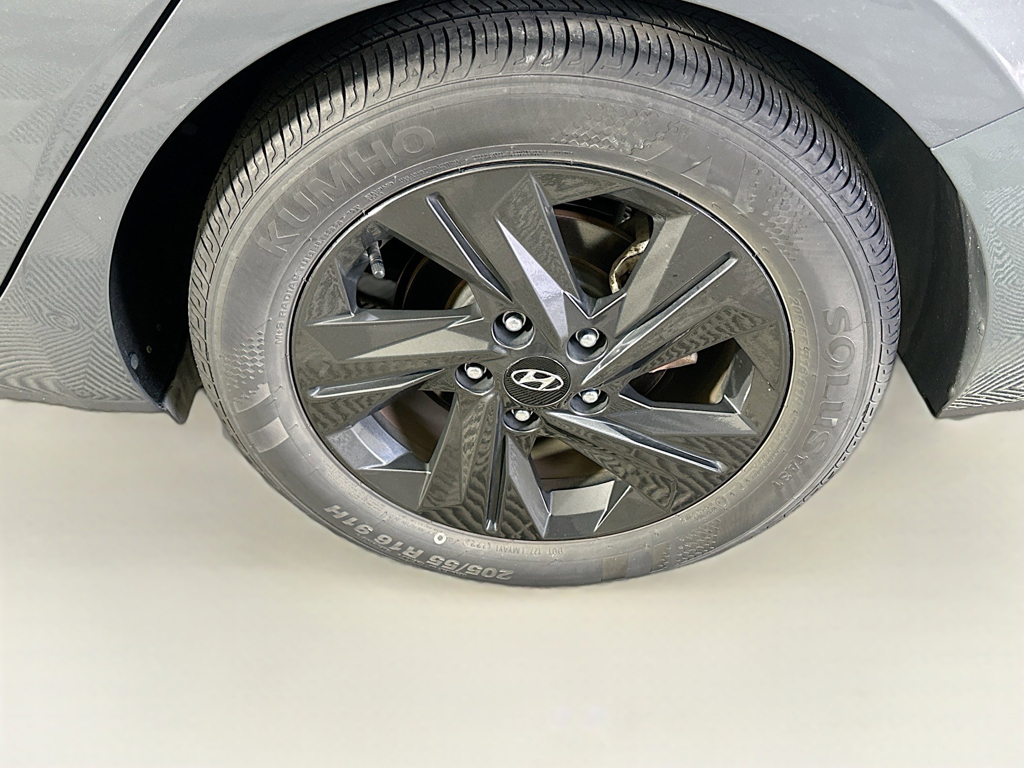 Used 2023 Hyundai Elantra SEL image 11