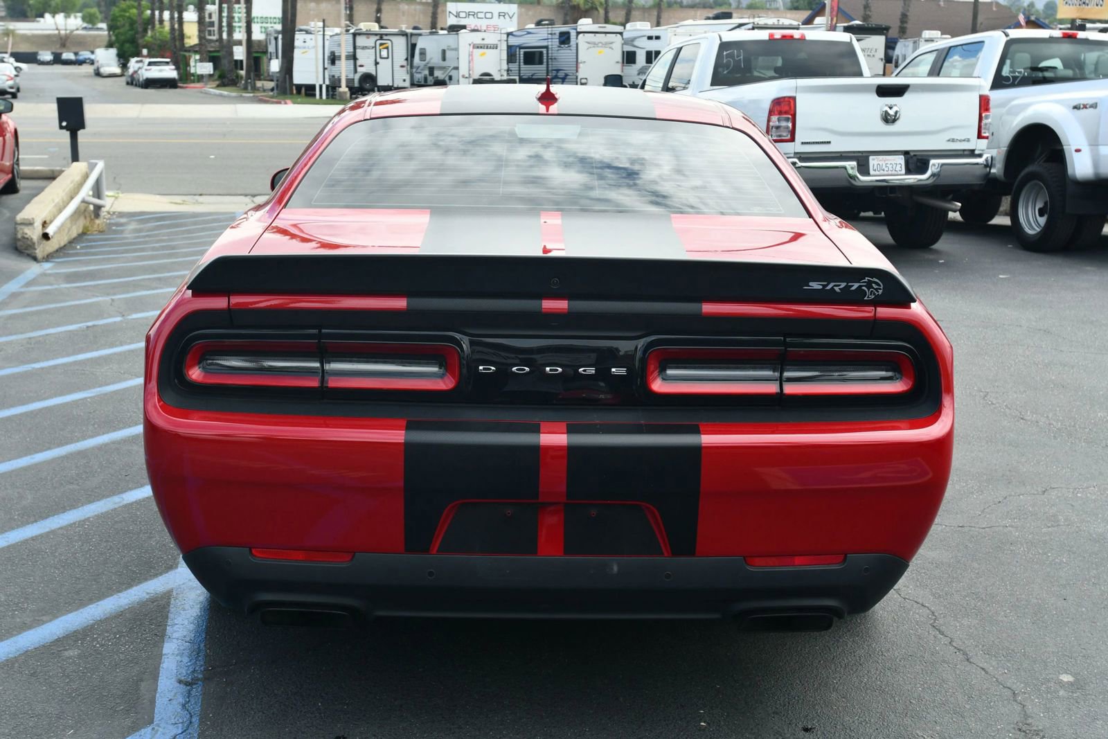 Used 2016 Dodge Challenger SRT Hellcat image 6