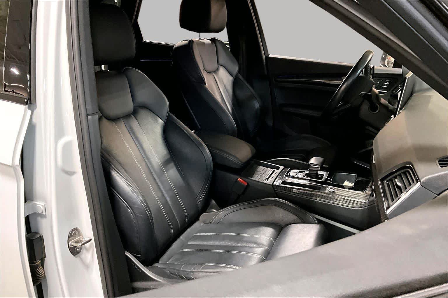 Used 2023 Audi SQ5 Prestige AWD/4WD image 9