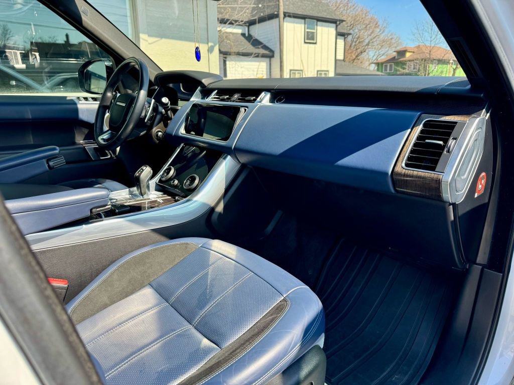 Used 2018 Land Rover Range Rover Sport Supercharged image 21