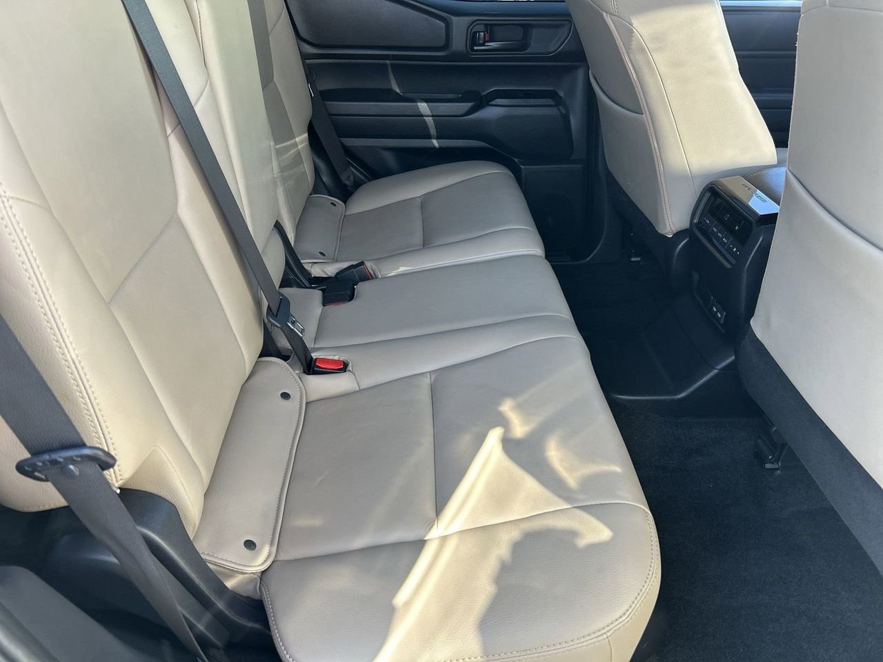 Used 2025 Toyota Land Cruiser AWD/4WD image 10