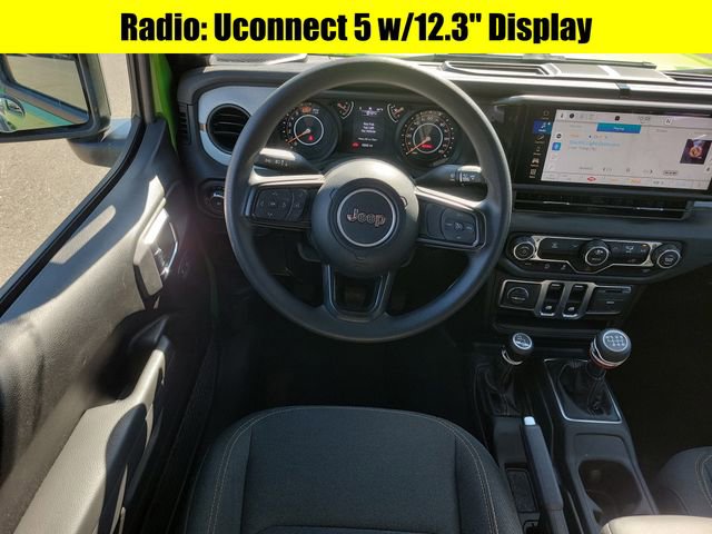 Used 2025 Jeep Wrangler Sport AWD/4WD image 9