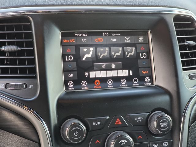 Used 2021 Jeep Grand Cherokee Laredo w/ Security & Convenience Group AWD/4WD image 10
