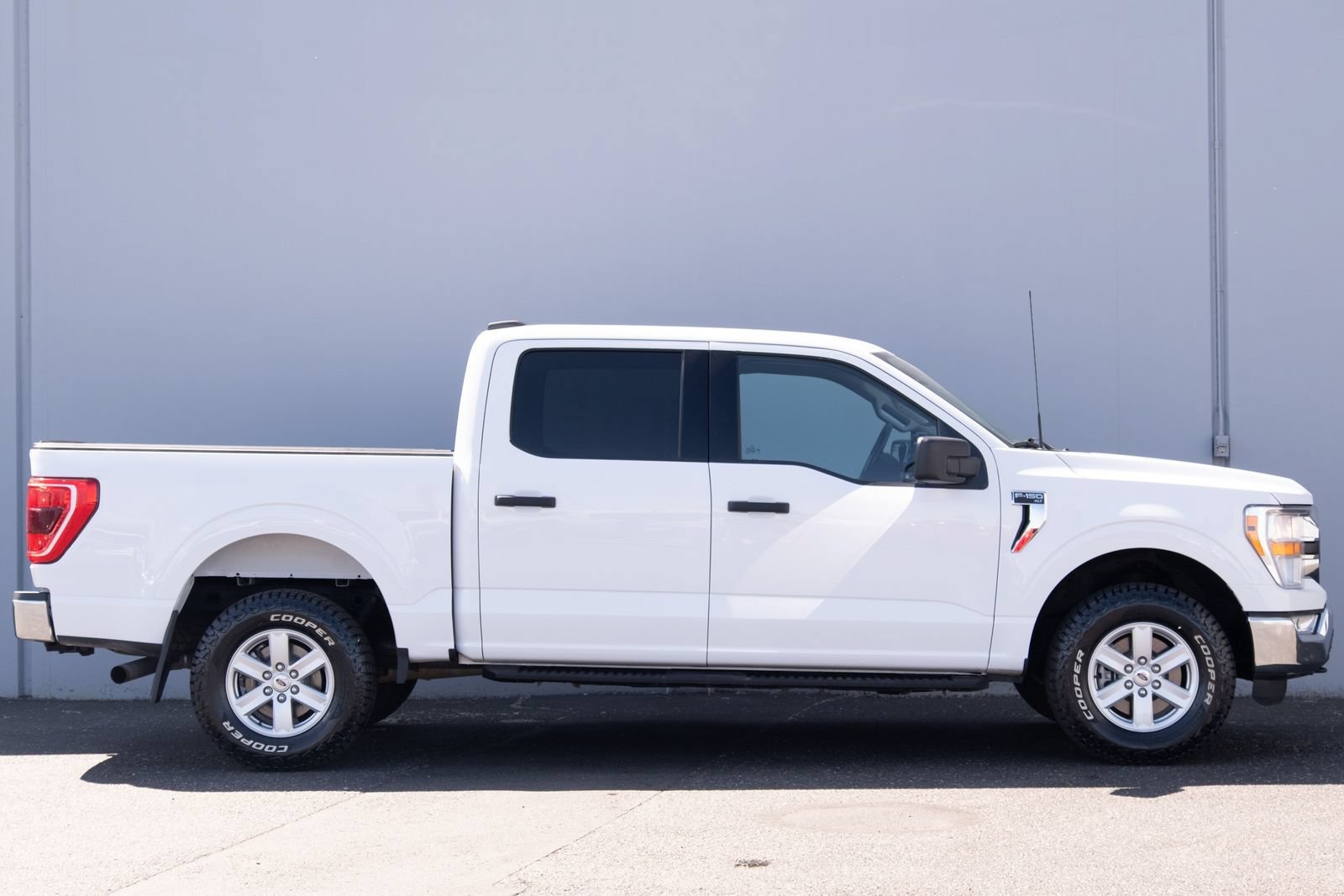 Used 2022 Ford F150 XLT w/ Equipment Group 301A Mid AWD/4WD image 24