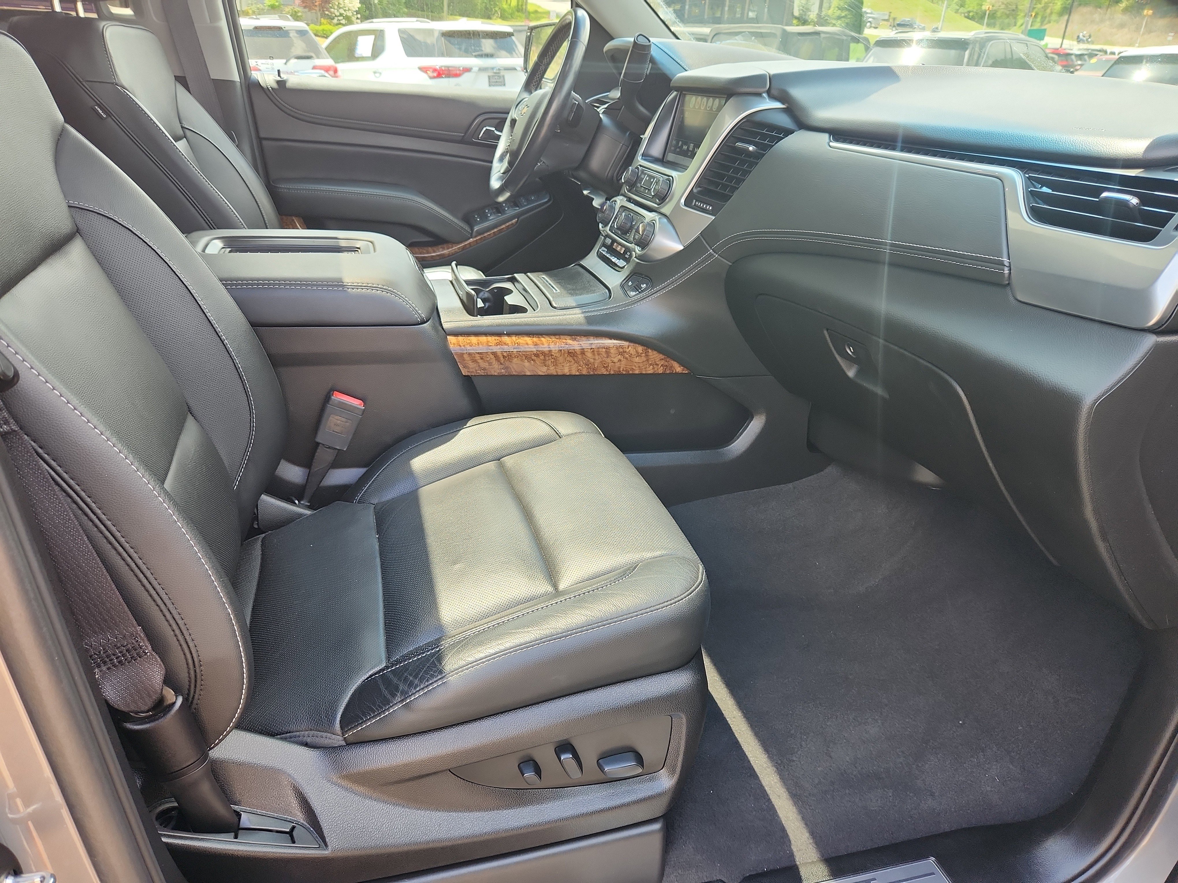 Used 2019 Chevrolet Tahoe Premier AWD/4WD image 51