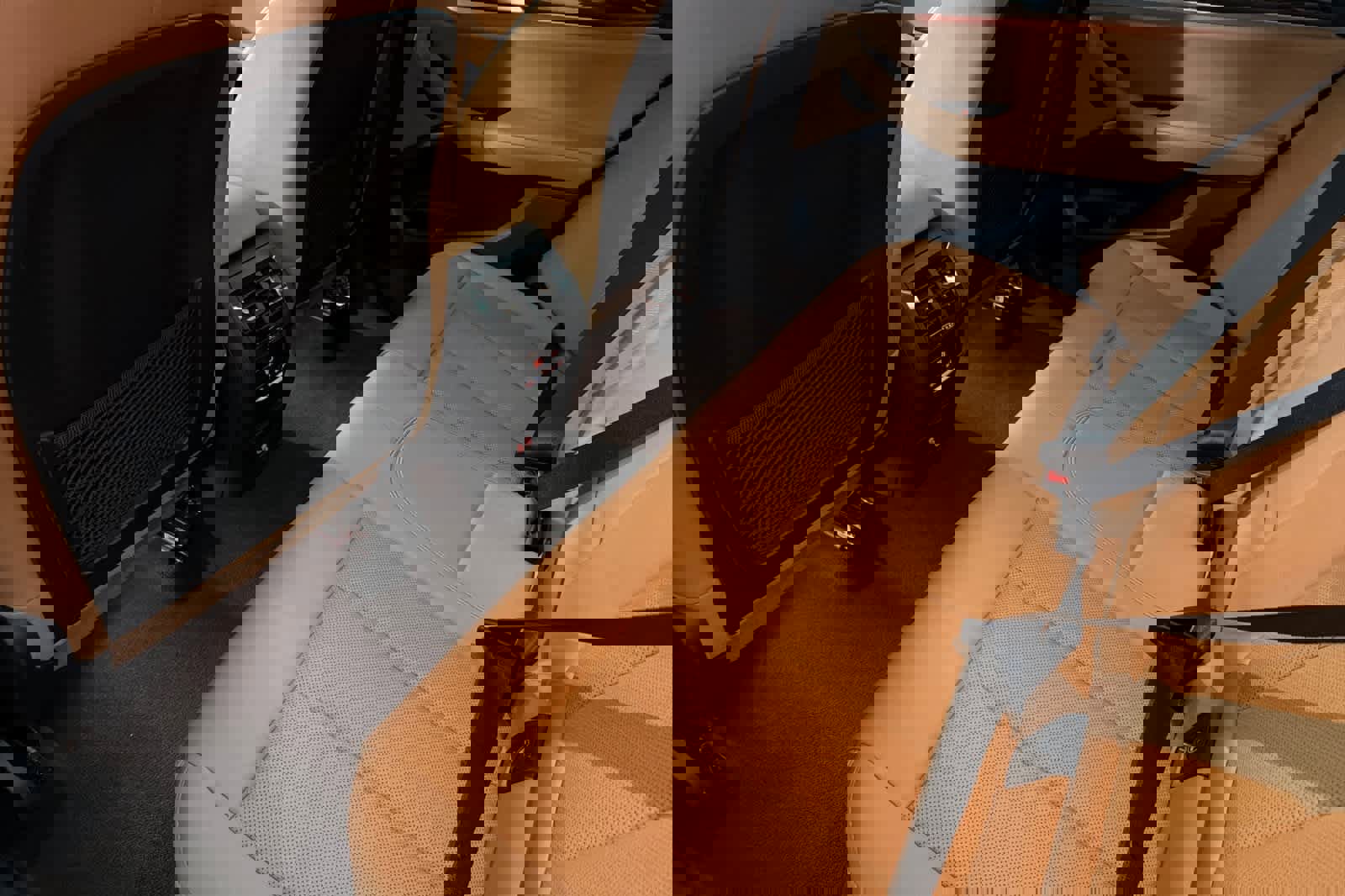 Used 2023 BMW X3 xDrive30i w/ Premium Package image 4