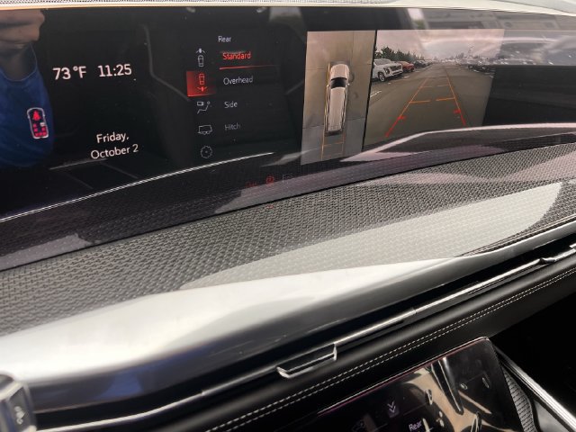 New 2027 Cadillac Escalade ESV V AWD/4WD image 16