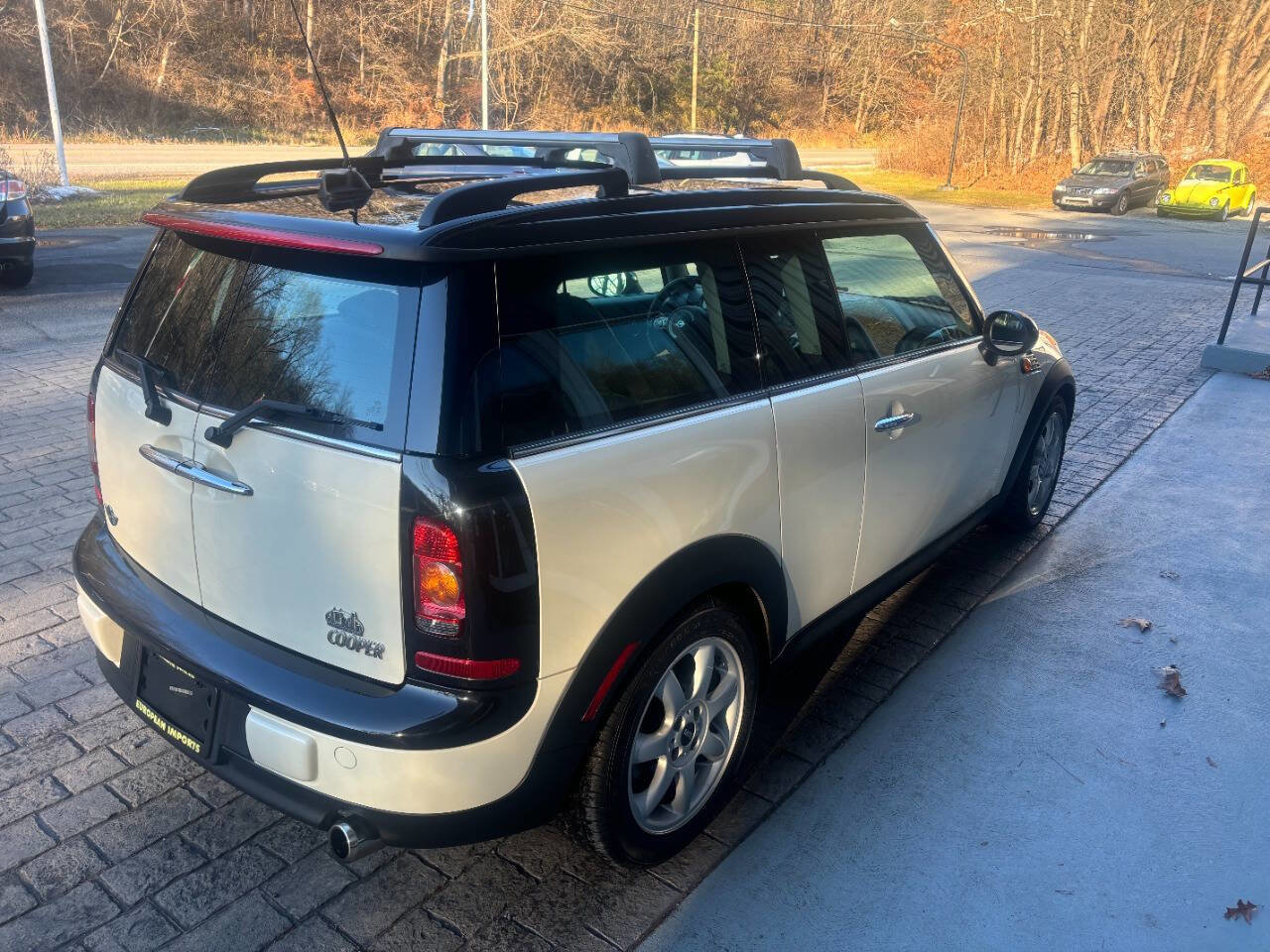Used 2010 MINI Cooper Clubman Hardtop image 6