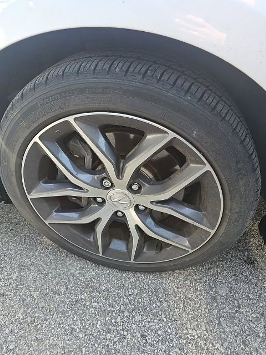 Used 2021 Acura ILX w/ Premium Package image 9