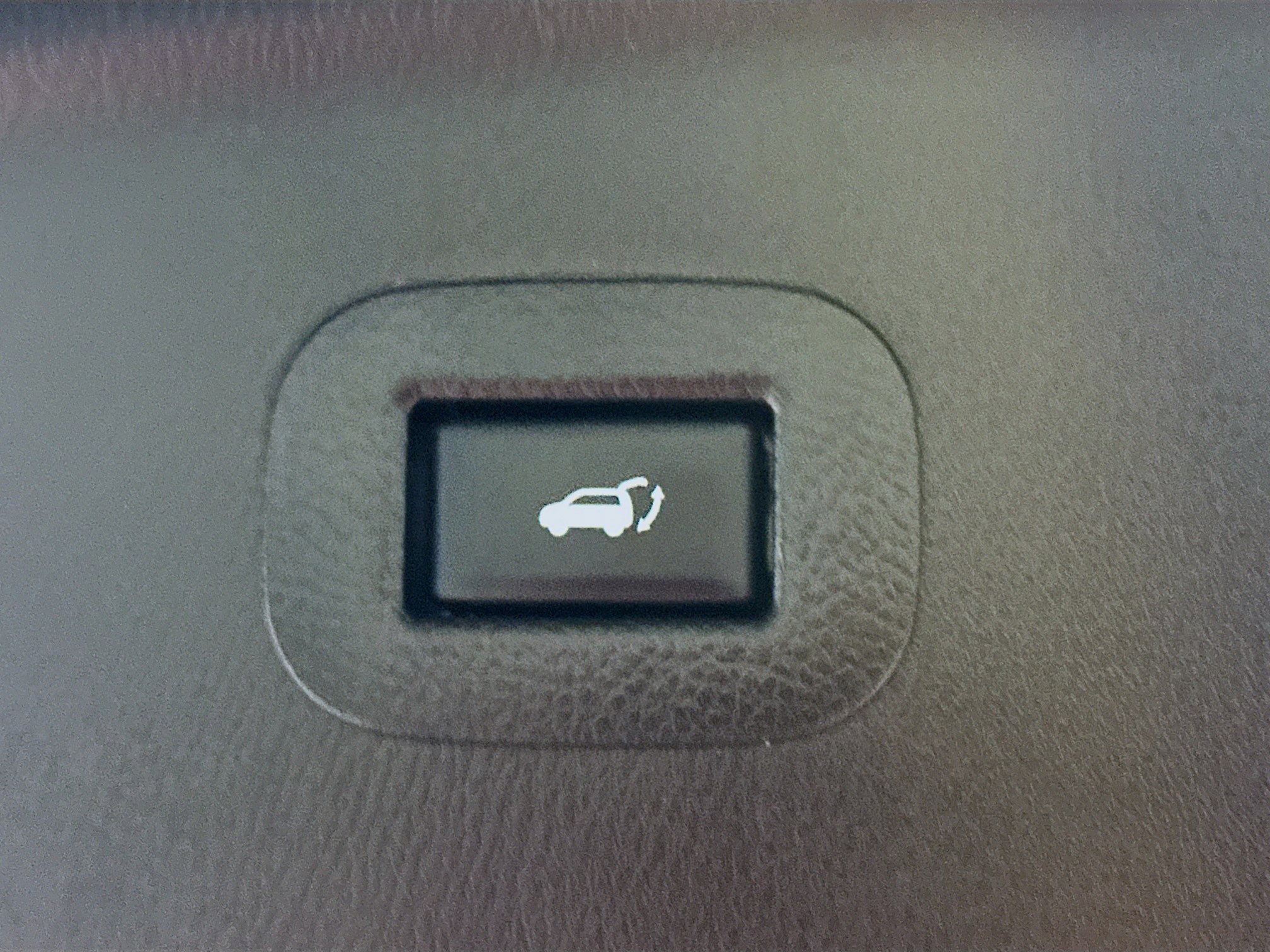 Used 2024 INFINITI QX80 Luxe image 32