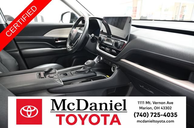 Certified 2024 Toyota Grand Highlander AWD image 15