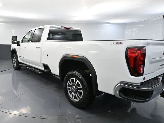 Used 2024 GMC Sierra 3500 SLE w/ SLE Convenience Package image 9