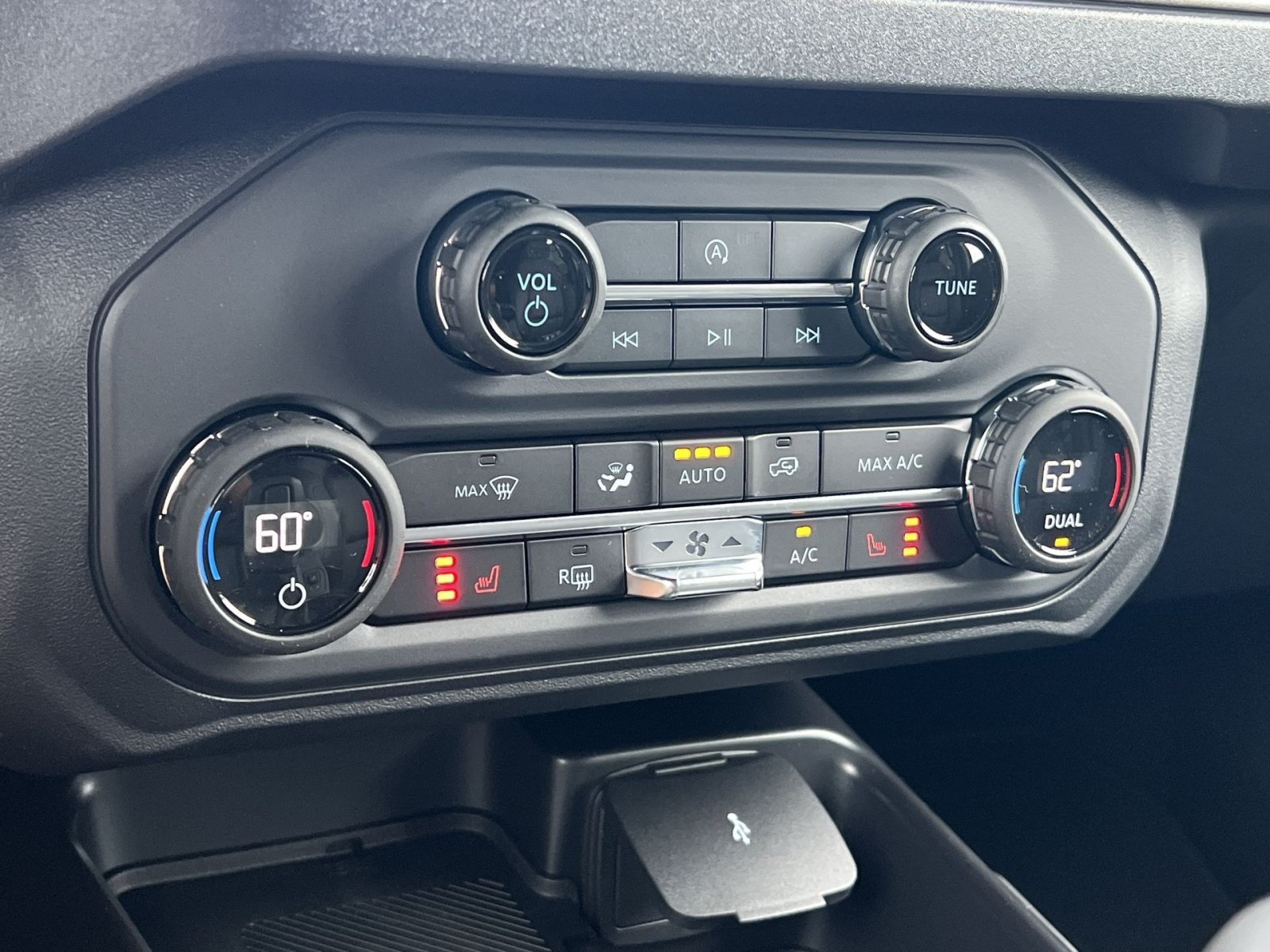 New 2026 Ford Bronco Big Bend AWD/4WD image 21