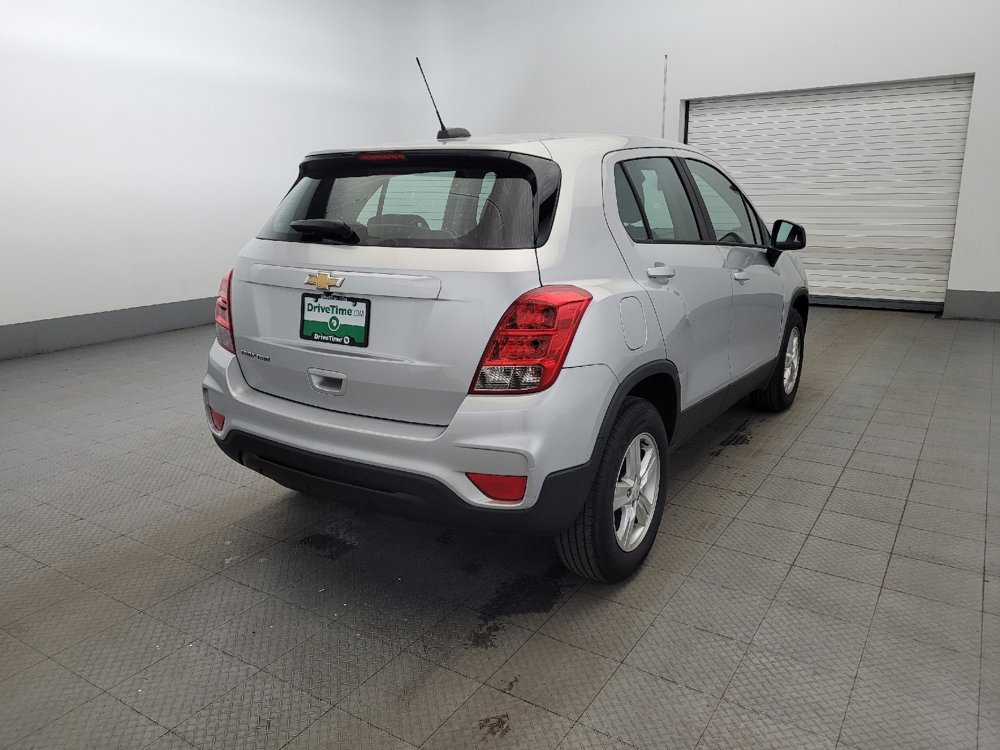 Used 2018 Chevrolet Trax LS image 9