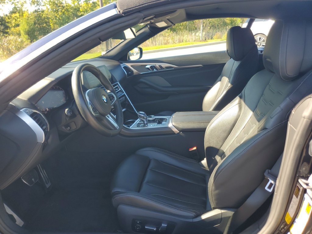 Used 2019 BMW M850i xDrive Convertible w/ Driver Assistance Package AWD/4WD image 13
