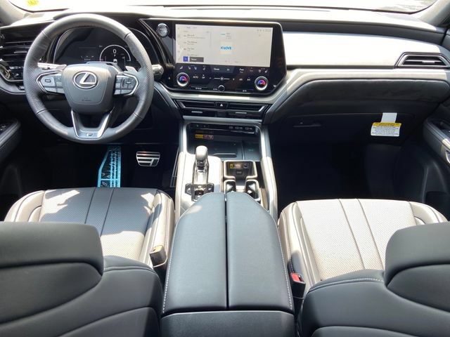 New 2026 Lexus TX 500h AWD w/ Technology Package image 10