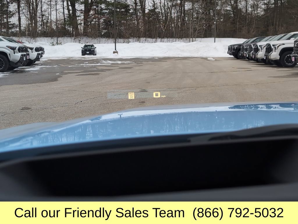 Used 2025 BMW M2 w/ Lighting Package image 31