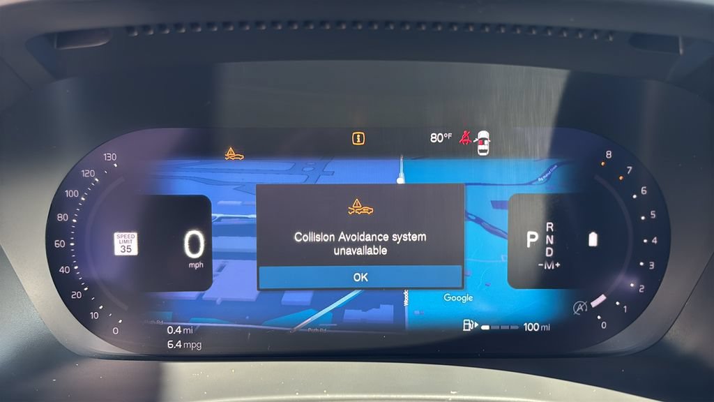 Certified 2024 Volvo XC40 B5 Core AWD/4WD image 15