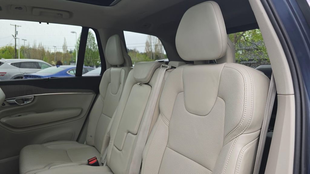 Used 2020 Volvo XC90 T8 Inscription AWD/4WD image 17