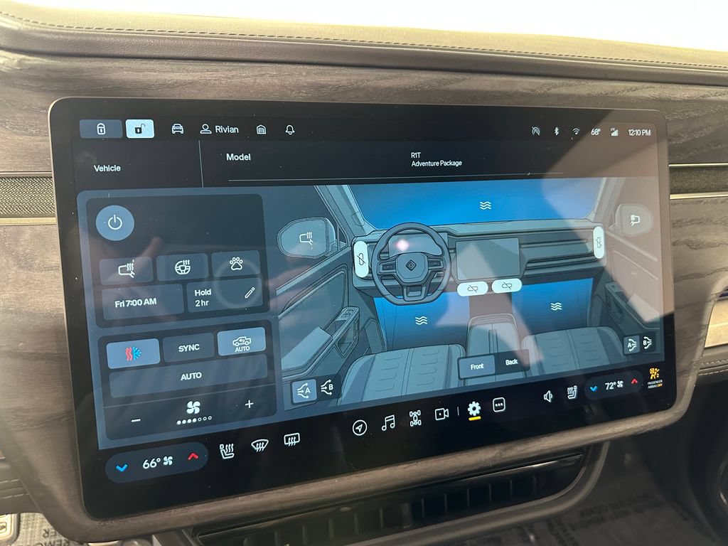 Used 2022 Rivian R1T Adventure AWD/4WD image 30