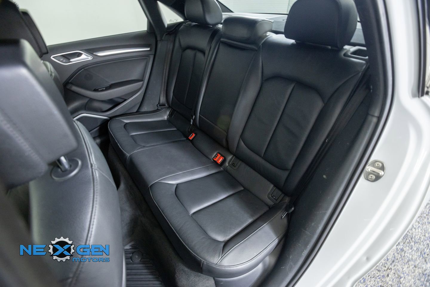 Used 2018 Audi A3 2.0T Premium Plus w/ Premium Plus Package AWD/4WD image 32