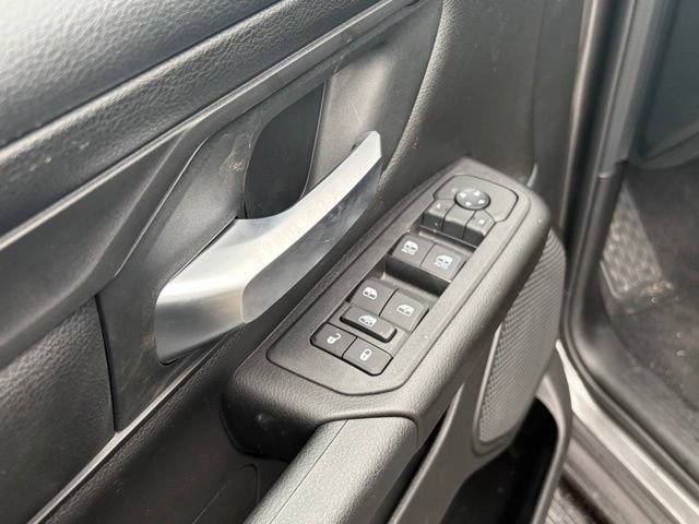 New 2026 RAM 1500 Express AWD/4WD image 13