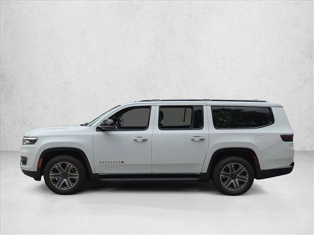 Used 2024 Jeep Wagoneer L Series II RWD image 8
