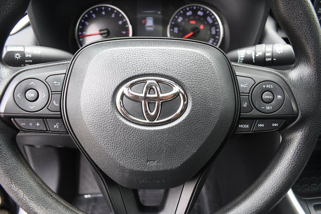 Certified 2022 Toyota RAV4 XLE w/ Convenience Package FWD image 31