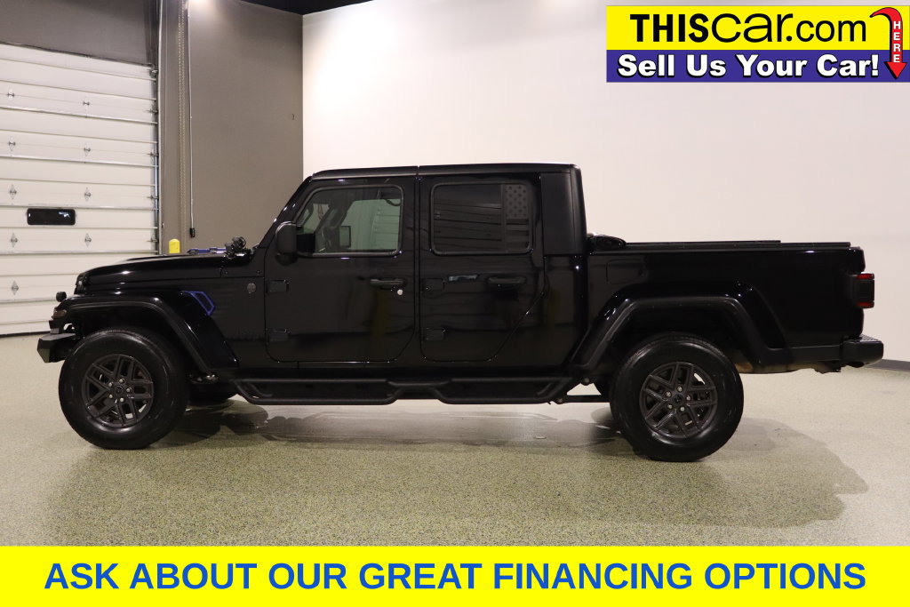 Used 2024 Jeep Gladiator Sport AWD/4WD image 6