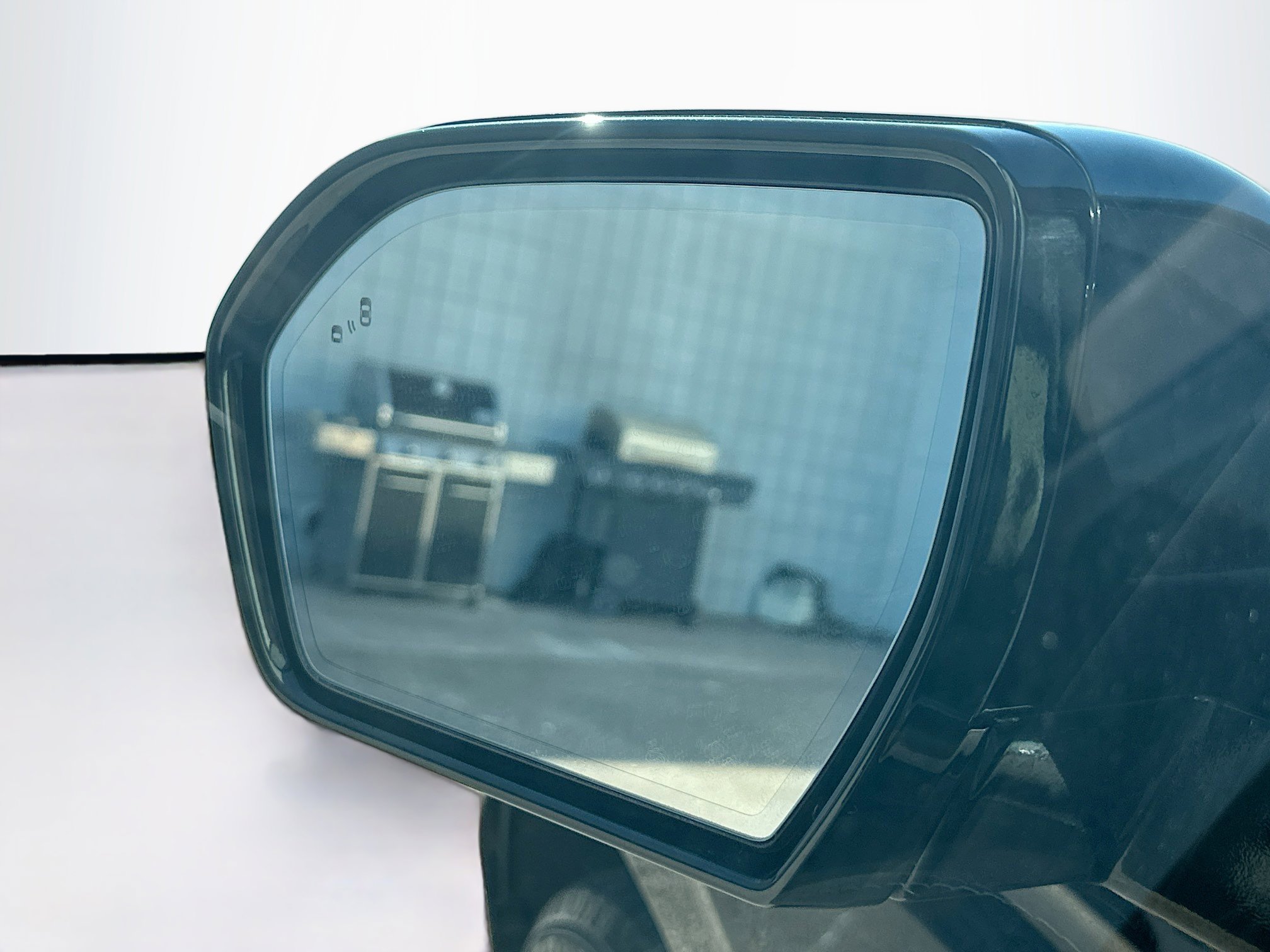 Used 2024 Ford Expedition Limited image 16