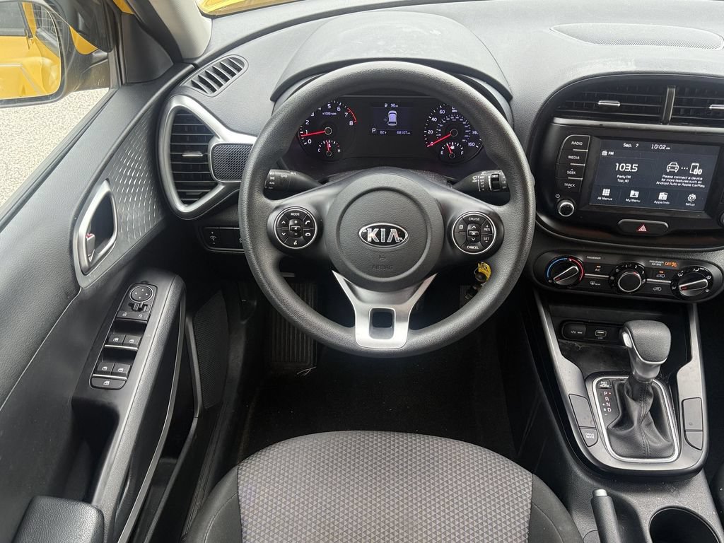 Used 2020 Kia Soul LX FWD image 15