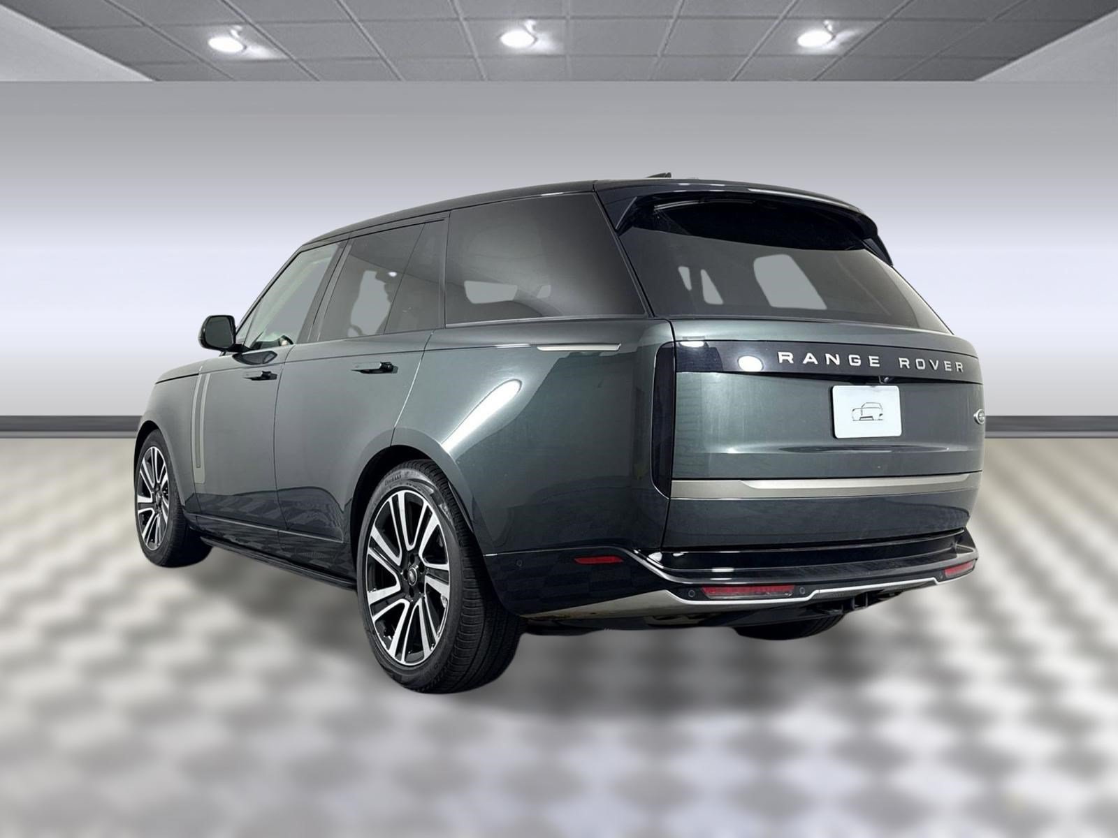 Used 2023 Land Rover Range Rover SE AWD/4WD image 3