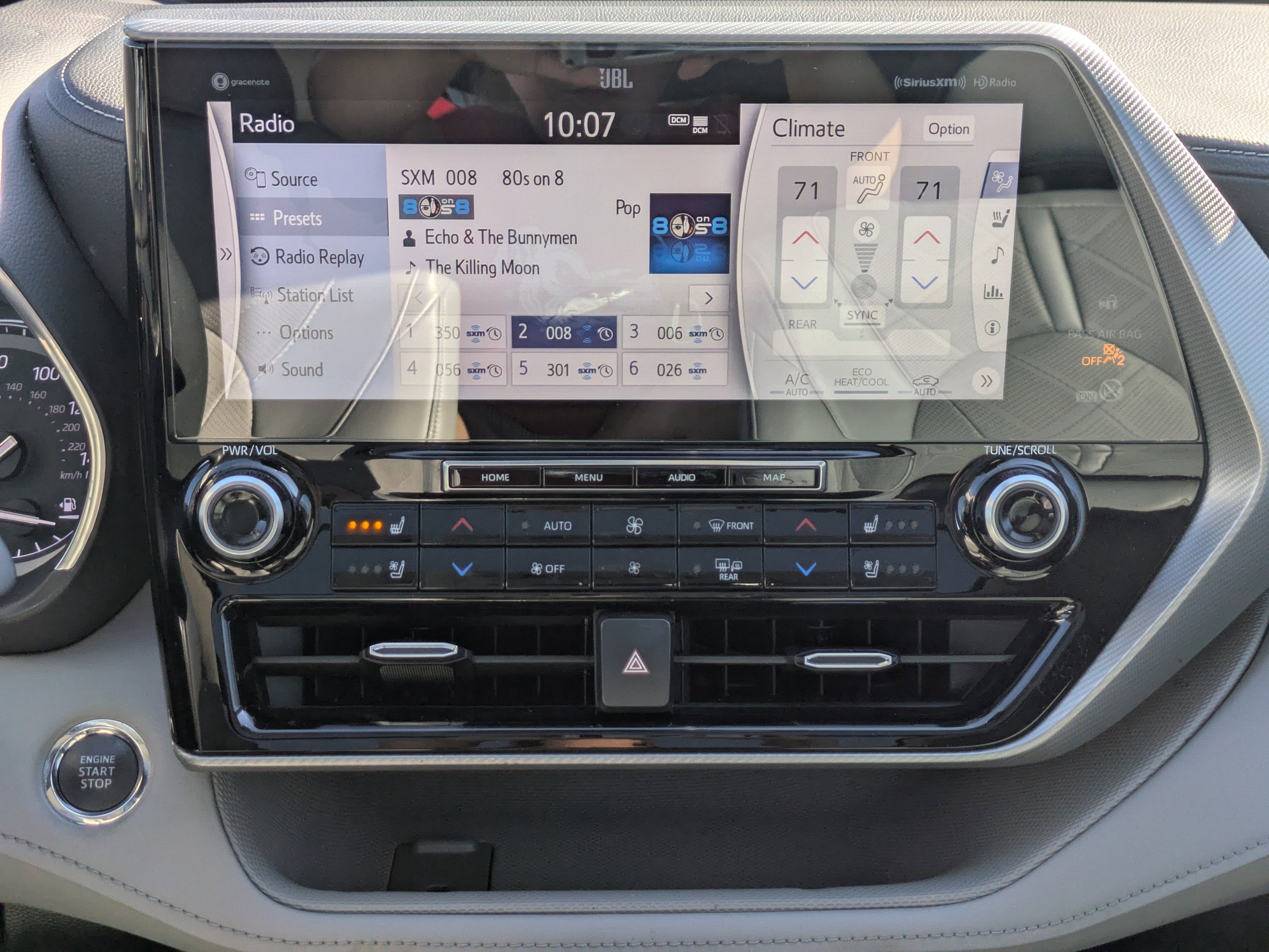 Used 2022 Toyota Highlander Platinum image 21