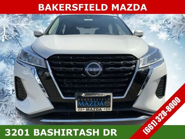 Used 2023 Nissan Kicks SV image 11