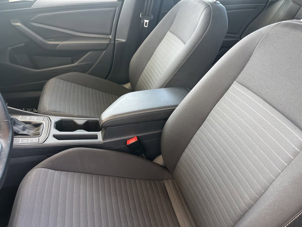 Used 2024 Volkswagen Jetta S image 8