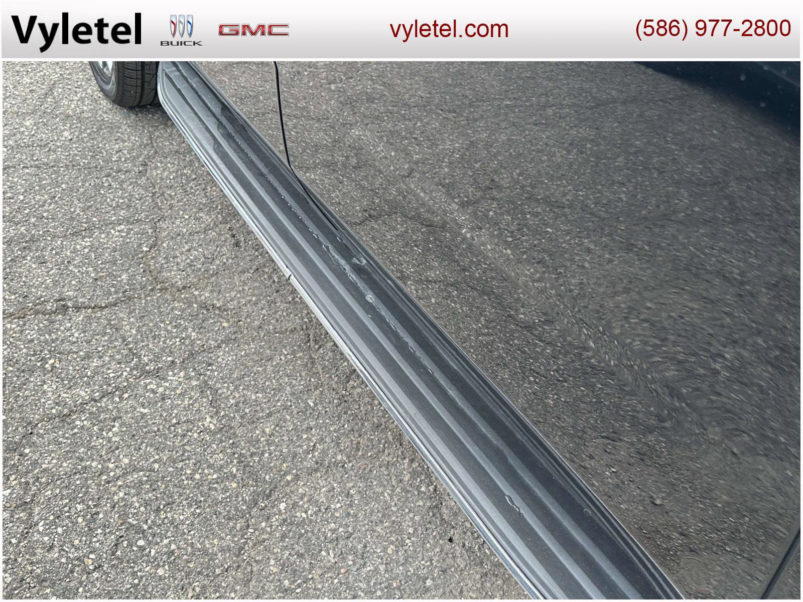 Used 2015 GMC Yukon XL SLT w/ Open Road Package image 11