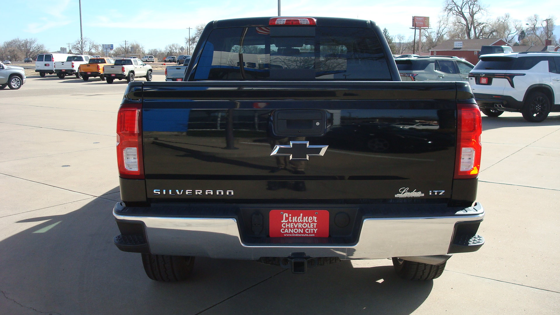 Used 2018 Chevrolet Silverado 1500 LTZ w/ LPO, Black Pack AWD/4WD image 5