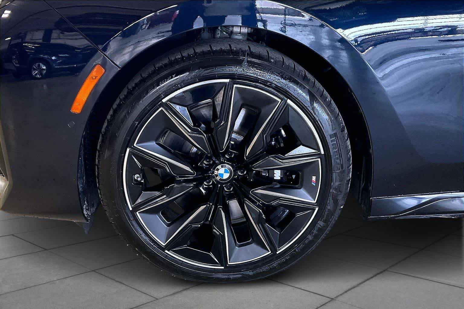 New 2026 BMW 760i xDrive AWD/4WD image 11