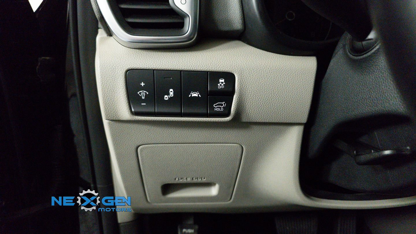 Used 2018 Kia Sportage EX w/ Option Group 040 image 13