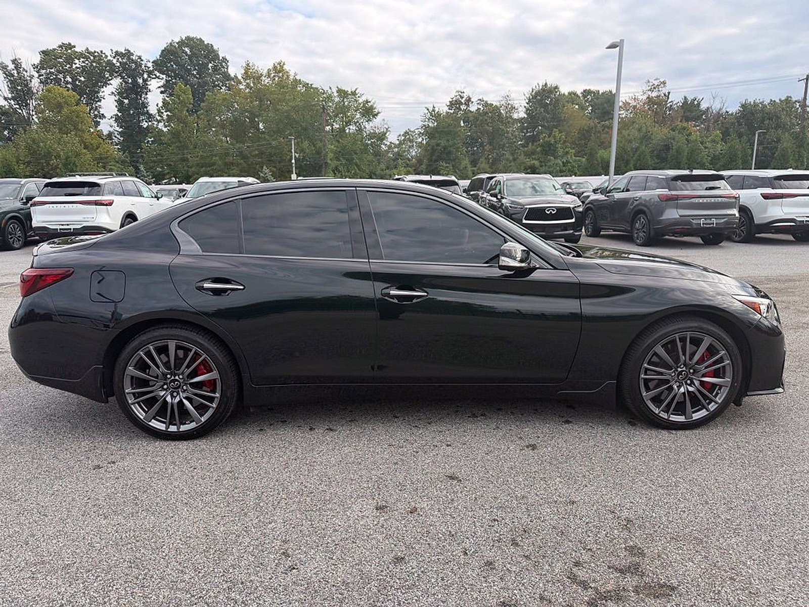 Certified 2024 INFINITI Q50 Red Sport 400 w/ Black Opal Edition AWD/4WD image 8