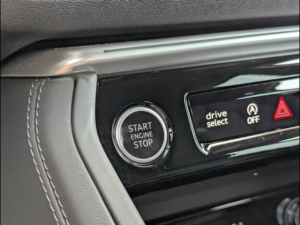 Certified 2025 Audi Q5 Premium AWD/4WD image 18