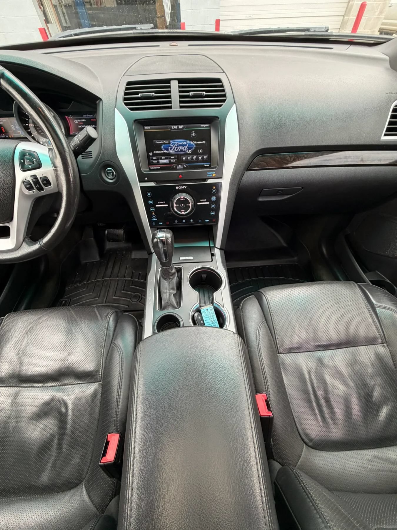 Used 2015 Ford Explorer Limited w/ Equipment Group 302A FWD image 13